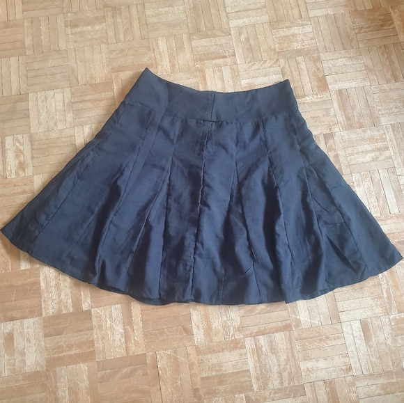 💥3 for $15💥 Jessica flowy above the knee skirt 12P - Picture 1 of 5